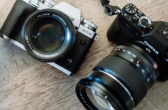 How Do Mirrorless Cameras Compare to DSLRs?